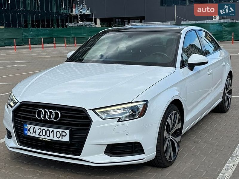 Седан Audi A3 2020 в Киеве