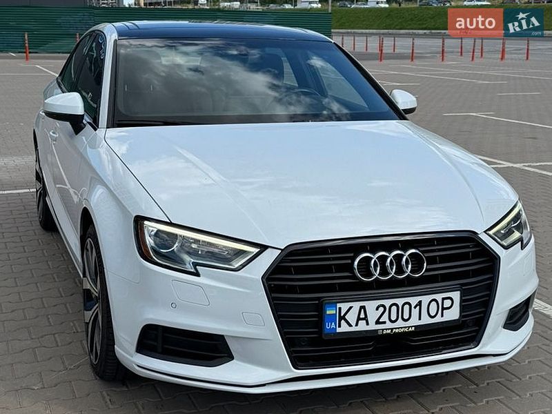 Седан Audi A3 2020 в Киеве