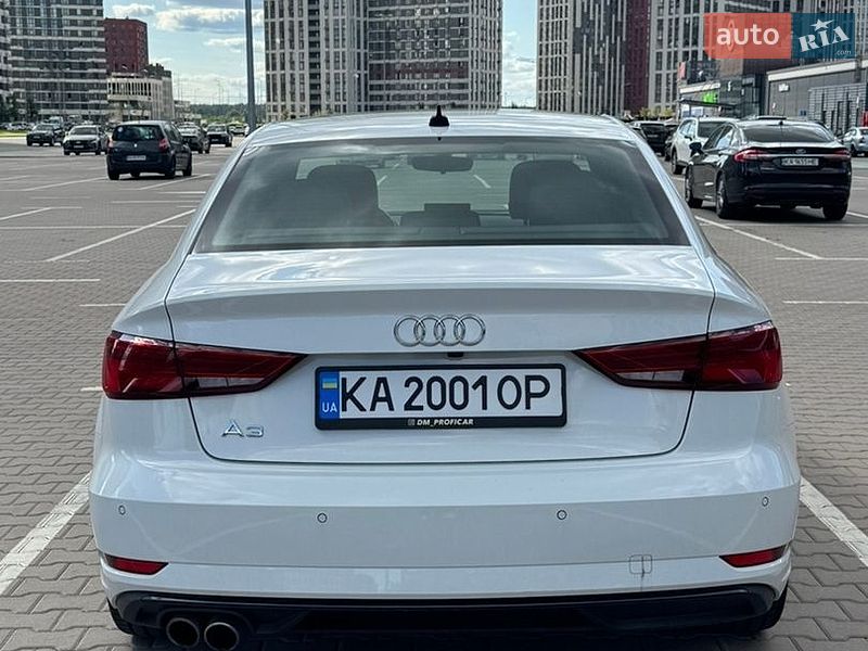 Седан Audi A3 2020 в Киеве