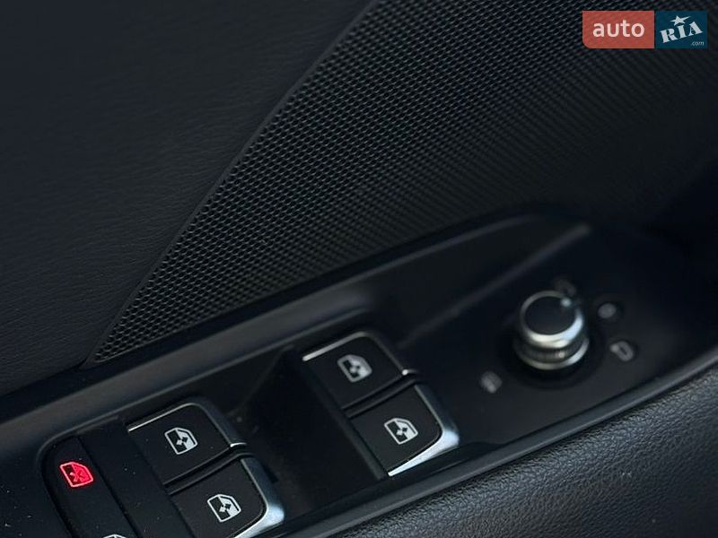 Седан Audi A3 2020 в Киеве