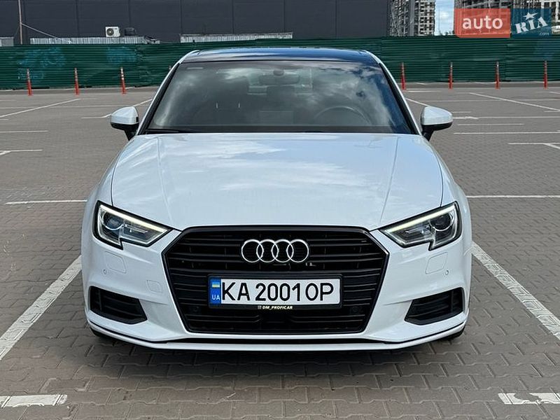 Седан Audi A3 2020 в Киеве