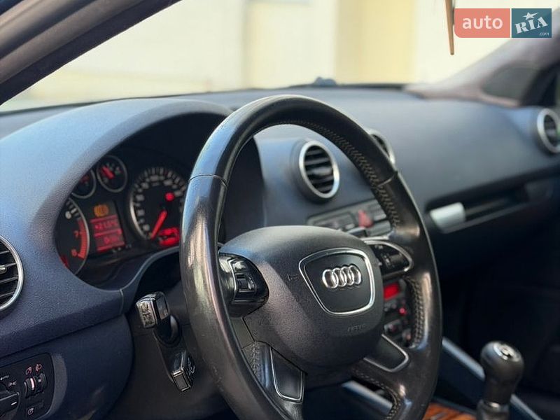 Хэтчбек Audi A3 2003 в Львове