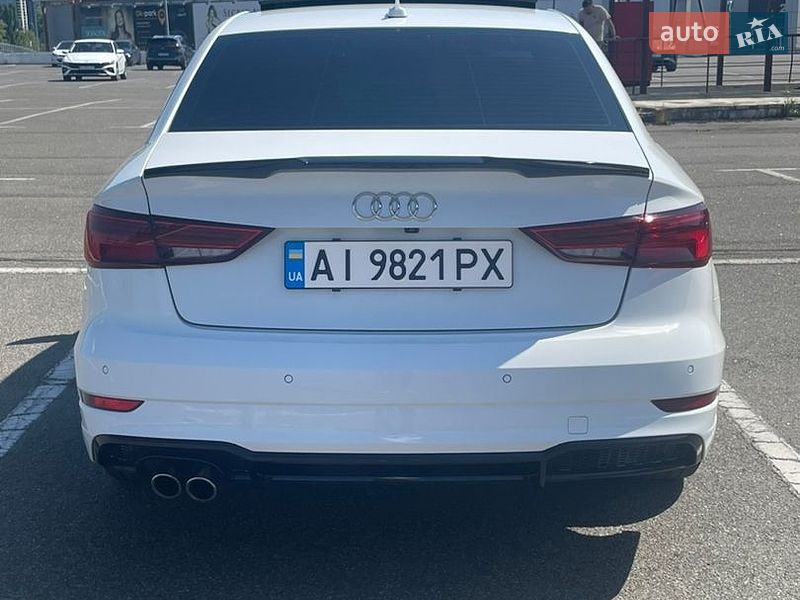 Седан Audi A3 2017 в Києві