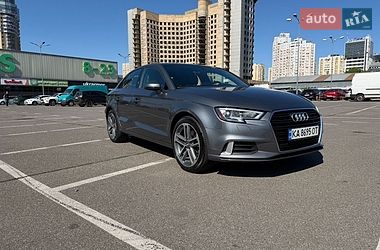 Седан Audi A3 2016 в Киеве