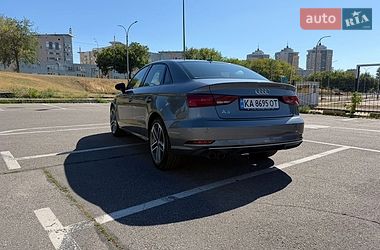 Седан Audi A3 2016 в Киеве