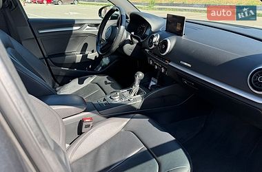 Седан Audi A3 2016 в Киеве