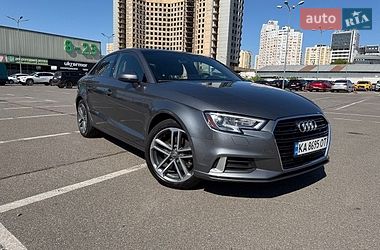 Audi A3  2016