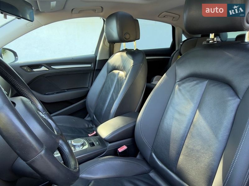 Седан Audi A3 2014 в Кодыме