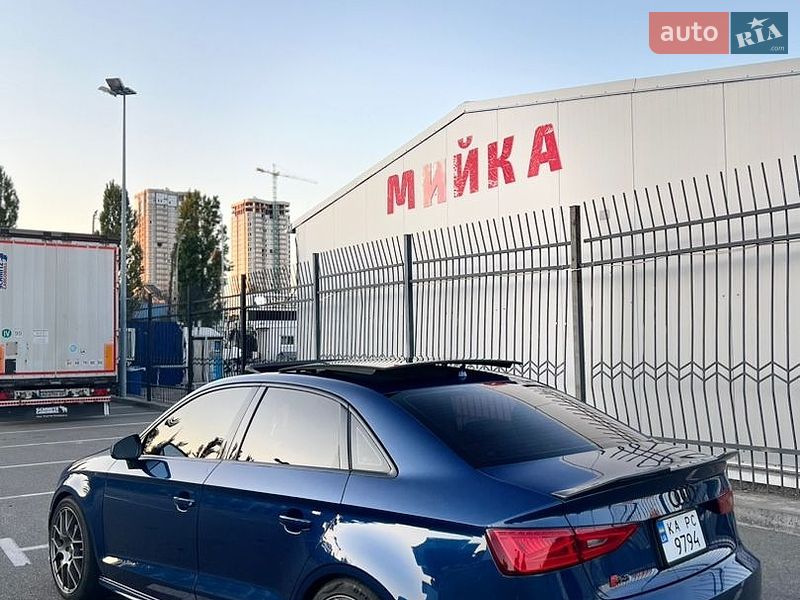 Седан Audi A3 2015 в Киеве