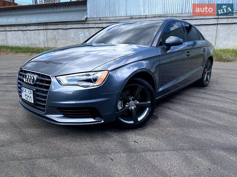 Седан Audi A3 2015 в Киеве