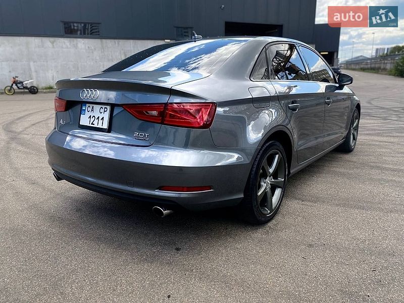 Седан Audi A3 2015 в Киеве