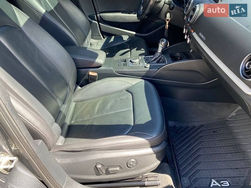 Седан Audi A3 2015 в Киеве
