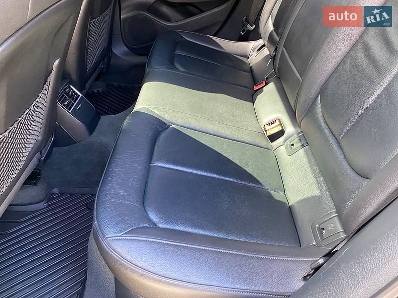 Седан Audi A3 2015 в Киеве