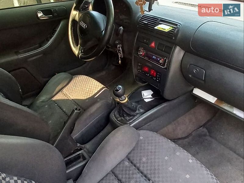 Хэтчбек Audi A3 1997 в Луцке