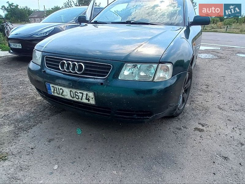 Хэтчбек Audi A3 1997 в Луцке