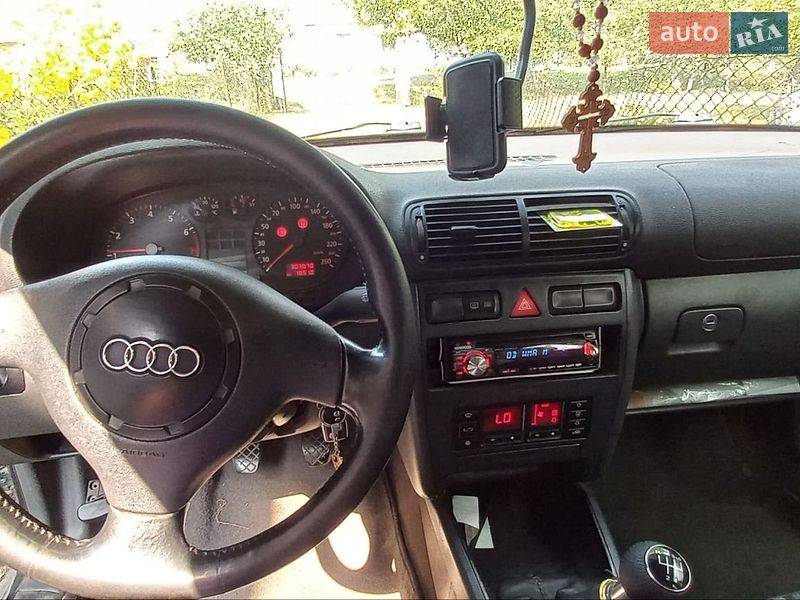 Хэтчбек Audi A3 1997 в Луцке