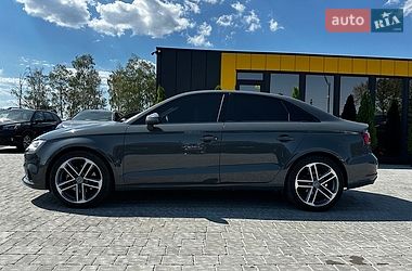 Седан Audi A3 2020 в Ивано-Франковске