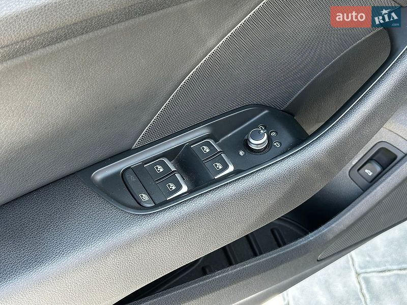 Седан Audi A3 2020 в Ивано-Франковске