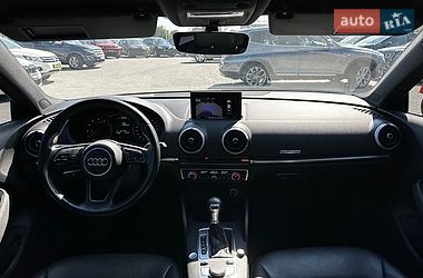 Седан Audi A3 2020 в Ивано-Франковске