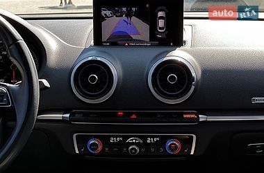 Седан Audi A3 2020 в Ивано-Франковске