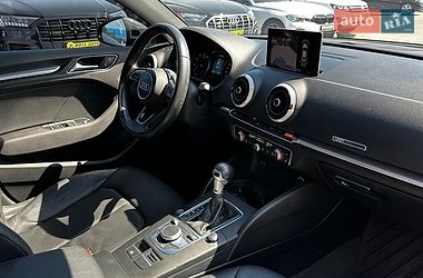 Седан Audi A3 2020 в Ивано-Франковске