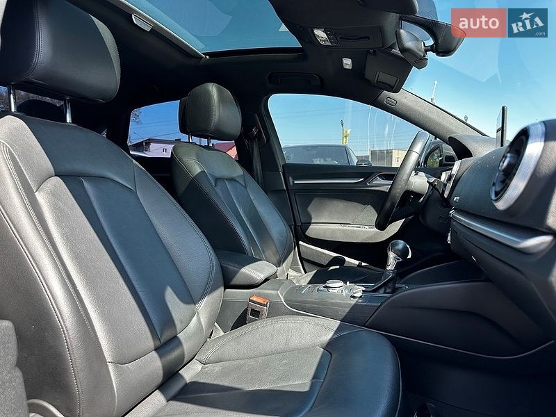 Седан Audi A3 2020 в Ивано-Франковске