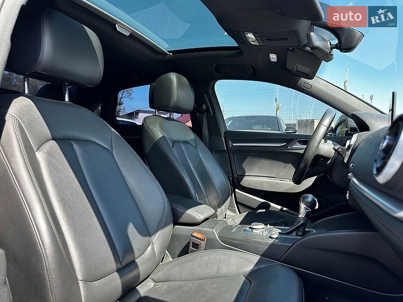 Седан Audi A3 2020 в Ивано-Франковске
