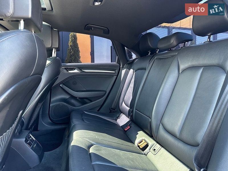 Седан Audi A3 2020 в Ивано-Франковске