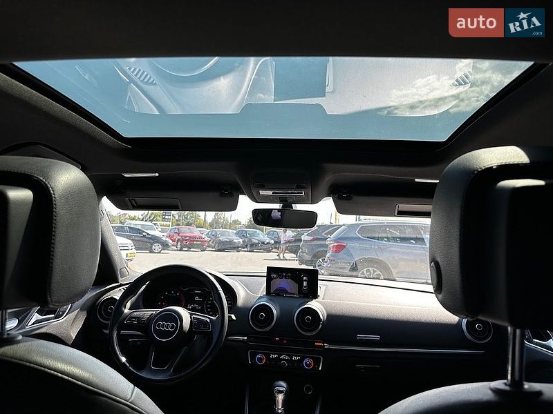 Седан Audi A3 2020 в Ивано-Франковске