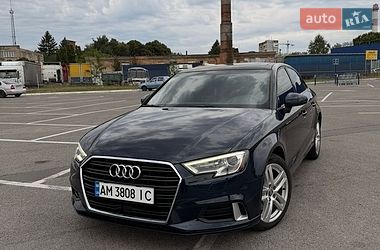 Седан Audi A3 2016 в Житомире