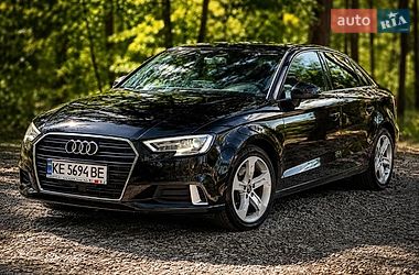 Audi A3  2016