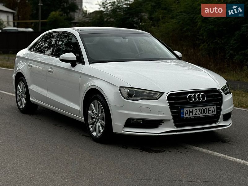 Седан Audi A3 2015 в Малине