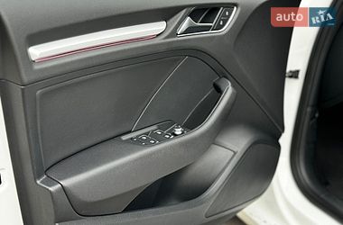 Седан Audi A3 2015 в Малине