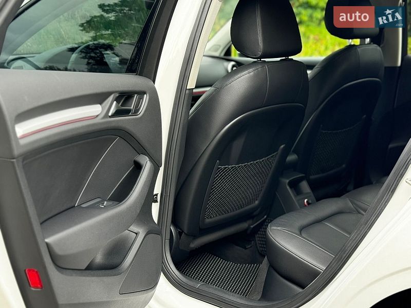 Седан Audi A3 2015 в Малине