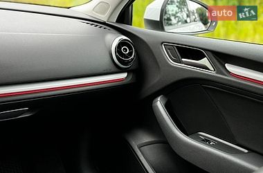 Седан Audi A3 2015 в Малине