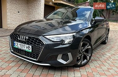 Седан Audi A3 2022 в Чернівцях