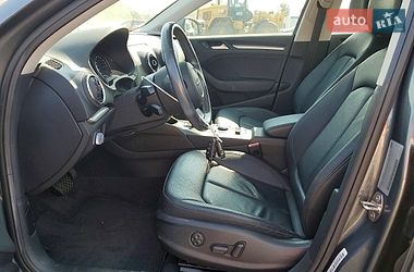 Седан Audi A3 2014 в Львове