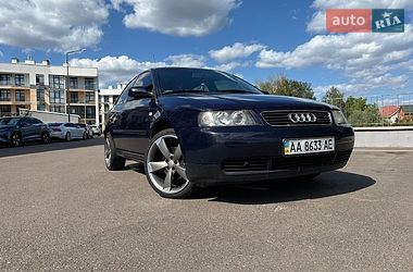 Хэтчбек Audi A3 2001 в Киеве
