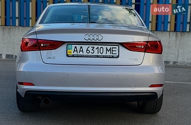 Седан Audi A3 2013 в Киеве