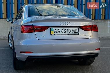 Седан Audi A3 2013 в Киеве