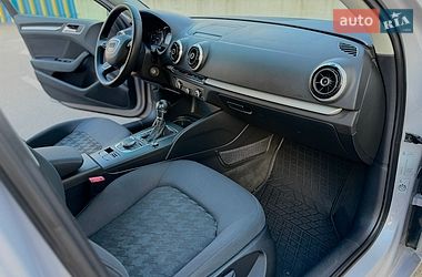 Седан Audi A3 2013 в Киеве