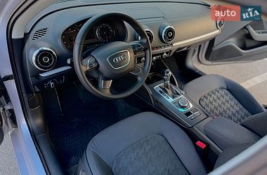 Седан Audi A3 2013 в Киеве