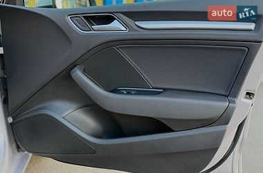 Седан Audi A3 2013 в Киеве