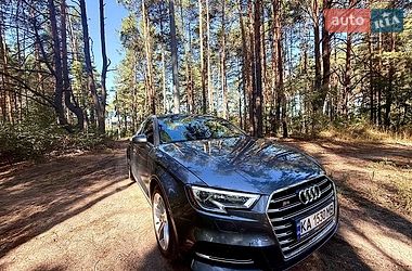 Audi A3  2017