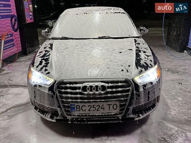 Седан Audi A3 2014 в Львові