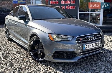 Audi A3  2016