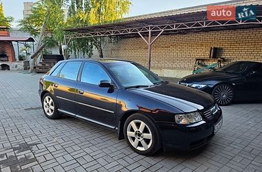 Хэтчбек Audi A3 2000 в Кременчуге Хэтчбек Audi A3 2000 в Кременчуге