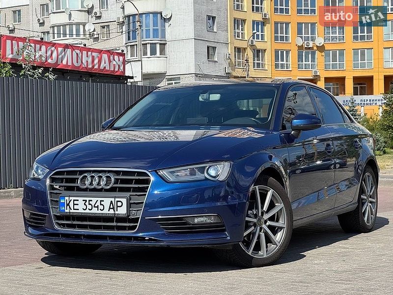 Седан Audi A3 2015 в Днепре фото Седан Audi A3 2015 в Днепре
