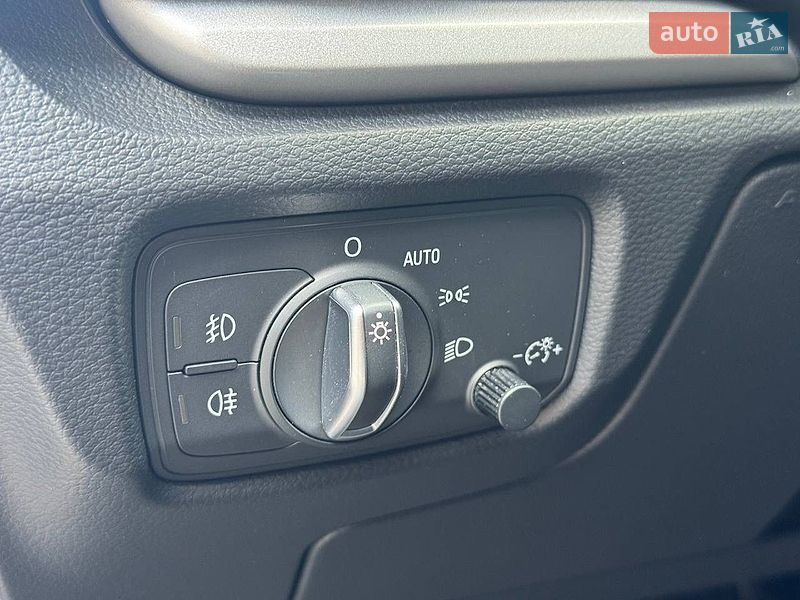 Седан Audi A3 2015 в Днепре фото 28 Седан Audi A3 2015 в Днепре