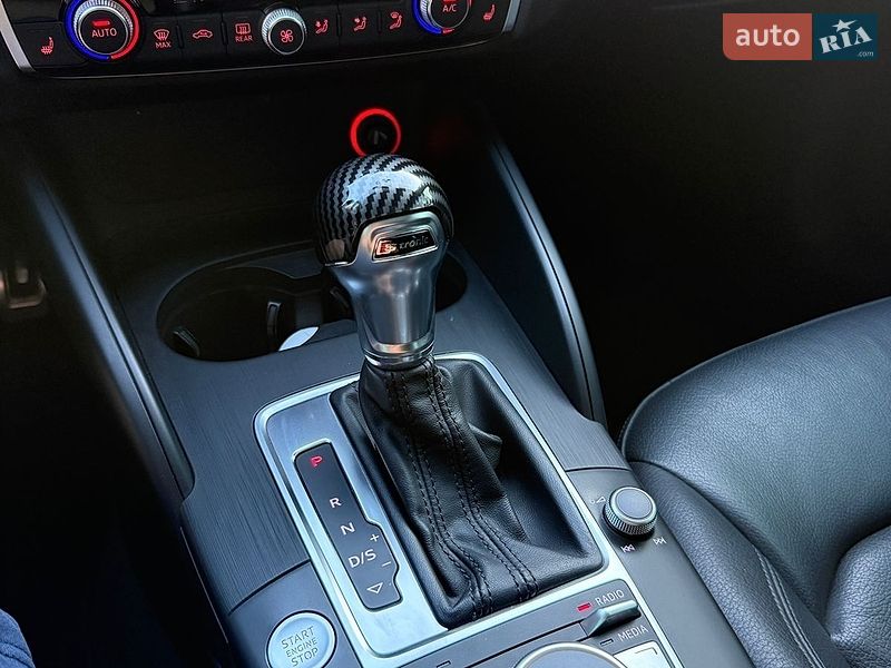 Седан Audi A3 2015 в Киеве
